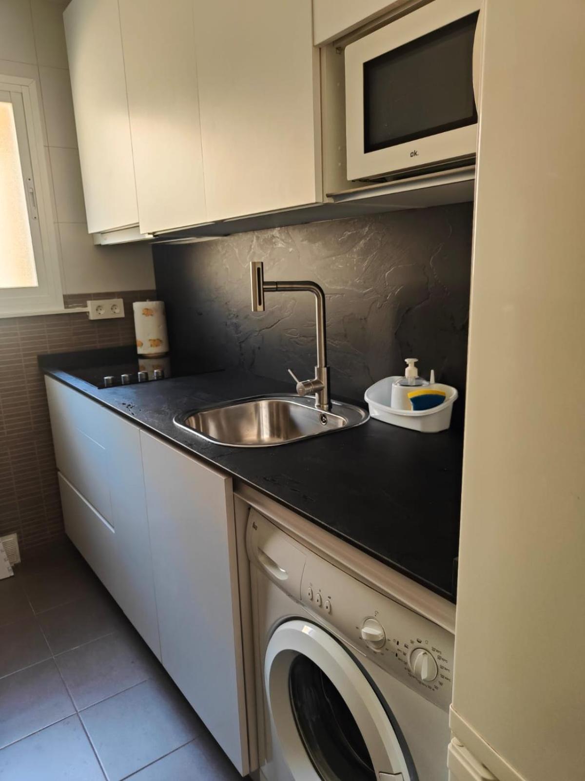 Apartamento Reformado Parking Gratis Santa Justa Seville Ngoại thất bức ảnh